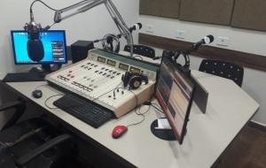 STUDIO DA MARACAI FM - ITAQUIRAI/MS