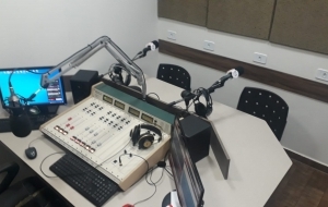 STUDIO DA MARACAI FM - ITAQUIRAI/MS